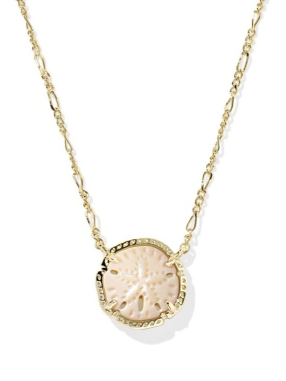 NWT  Kendra Scott x Sand Dollar Gold Short Pendant Necklace